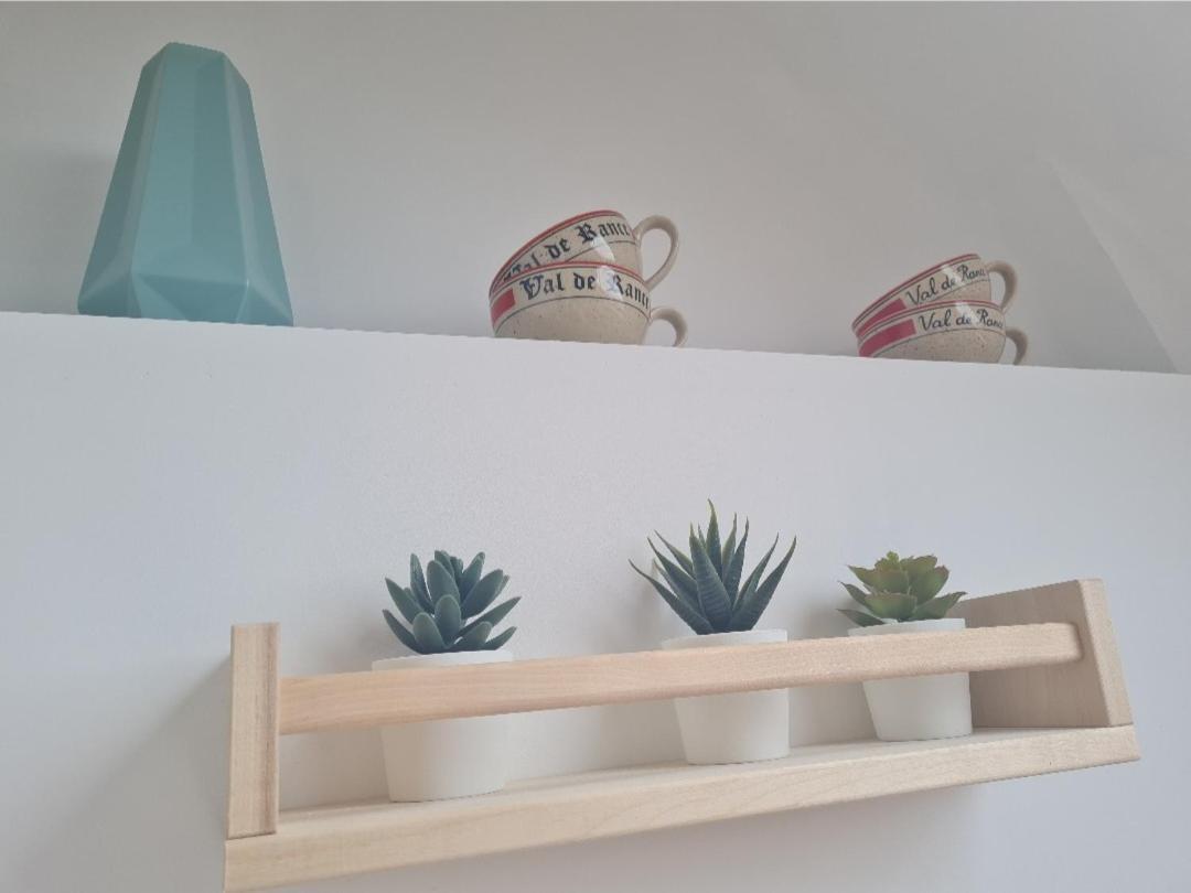 Joli Appartement Cosy Avec Jardin Lanvallay Eksteriør billede