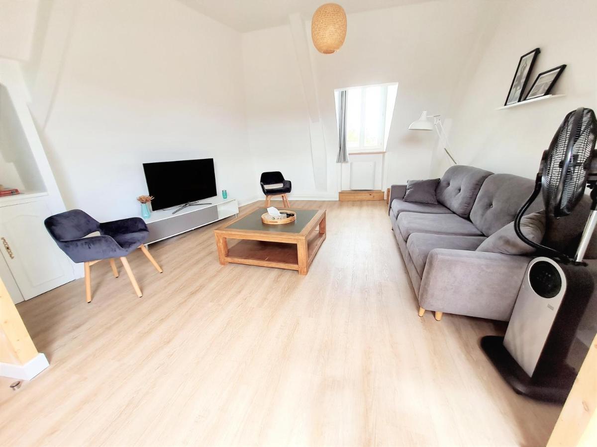 Joli Appartement Cosy Avec Jardin Lanvallay Eksteriør billede