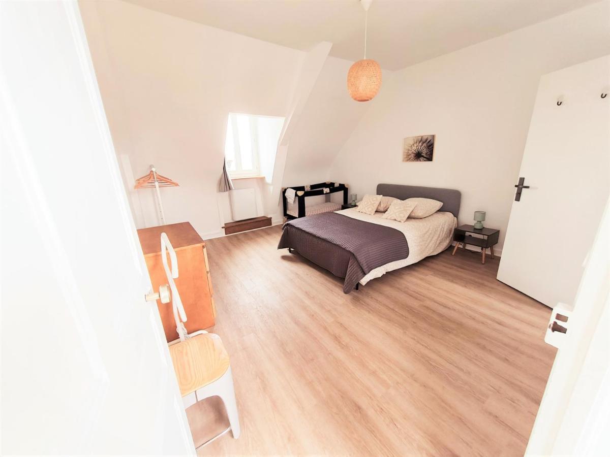 Joli Appartement Cosy Avec Jardin Lanvallay Eksteriør billede
